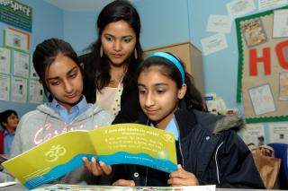 kids reading